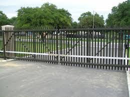 gates-and-automatic-openers-img2